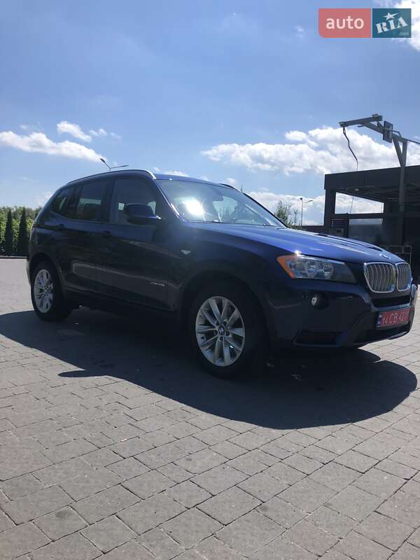 Внедорожник / Кроссовер BMW X3 2012 в Надворной