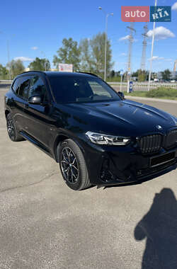 Позашляховик / Кросовер BMW X3 2022 в 