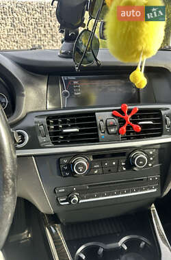 Позашляховик / Кросовер BMW X3 2012 в 