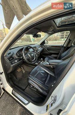 Внедорожник / Кроссовер BMW X3 2015 в 