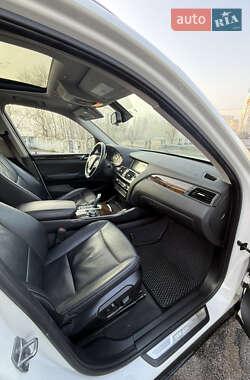 Внедорожник / Кроссовер BMW X3 2015 в 
