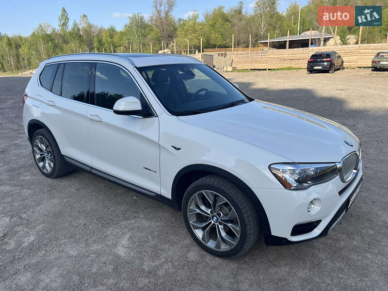 Внедорожник / Кроссовер BMW X3 2016 в Первомайске