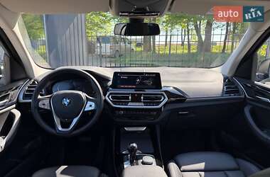 Позашляховик / Кросовер BMW X3 2022 в 