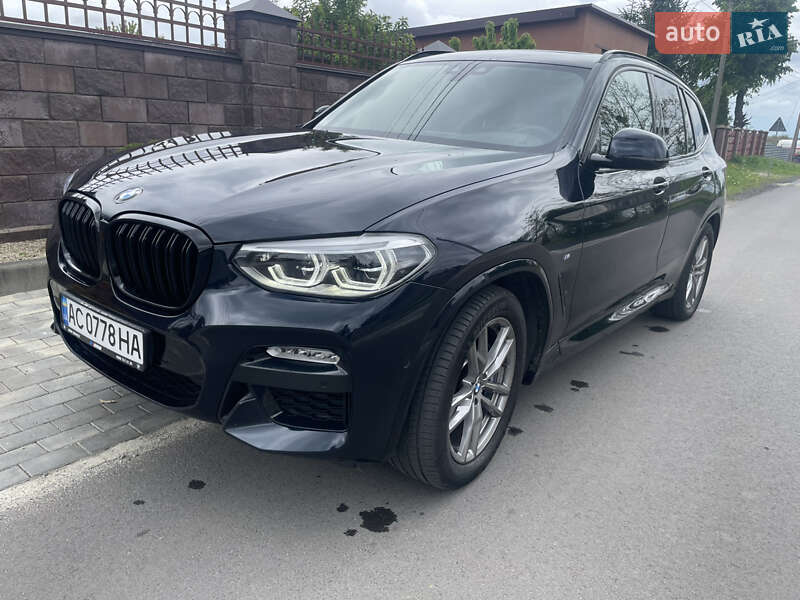 Внедорожник / Кроссовер BMW X3 2018 в Луцке