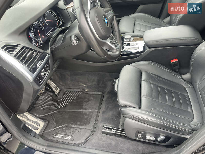 Внедорожник / Кроссовер BMW X3 2018 в Луцке