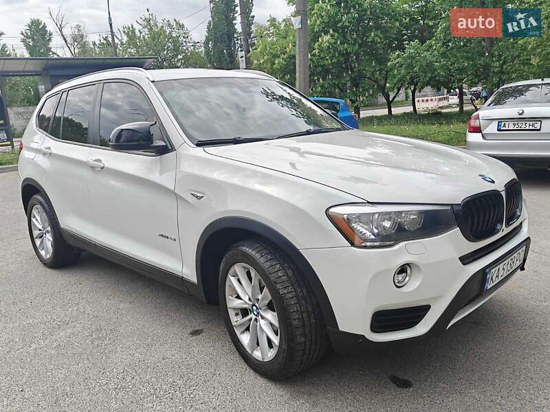 Внедорожник / Кроссовер BMW X3 2016 в Киеве