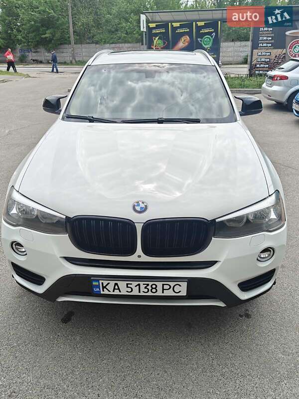 Внедорожник / Кроссовер BMW X3 2016 в Киеве