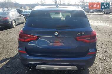 Позашляховик / Кросовер BMW X3 2018 в 