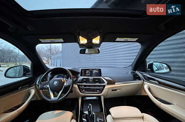 Внедорожник / Кроссовер BMW X3 2018 в 