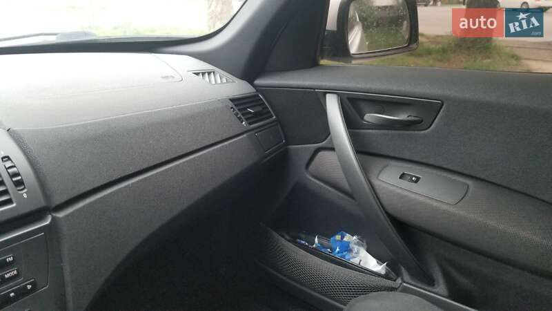 Позашляховик / Кросовер BMW X3 2004 в Ужгороді