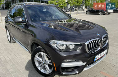 Внедорожник / Кроссовер BMW X3 2018 в Ужгороде