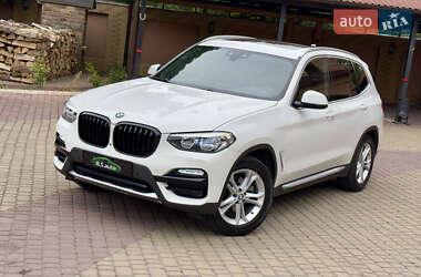 Позашляховик / Кросовер BMW X3 2018 в 
