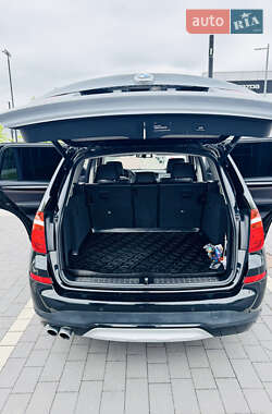Внедорожник / Кроссовер BMW X3 2016 в 