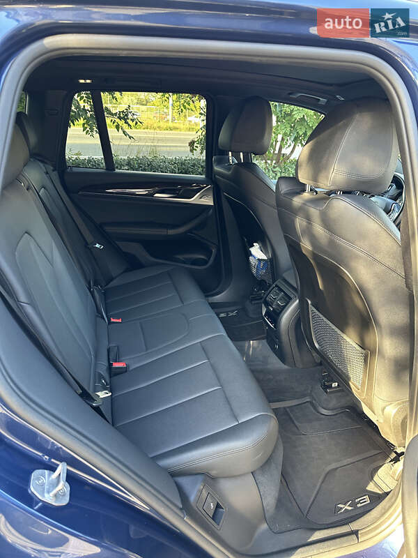 Внедорожник / Кроссовер BMW X3 2017 в Одессе фото 18 Внедорожник / Кроссовер BMW X3 2017 в Одессе