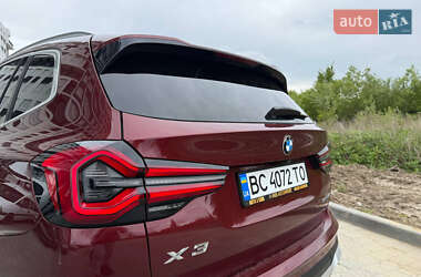 Позашляховик / Кросовер BMW X3 2022 в 