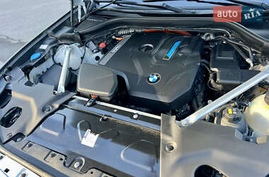 Позашляховик / Кросовер BMW X3 2020 в 