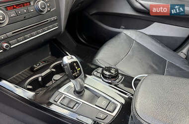 Позашляховик / Кросовер BMW X3 2012 в 