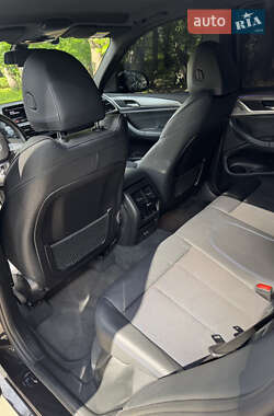 Позашляховик / Кросовер BMW X3 2020 в 
