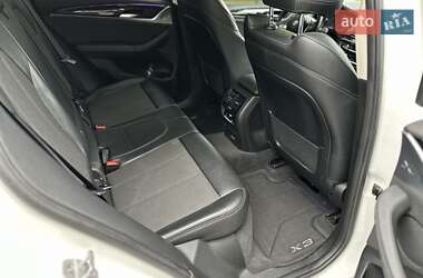 Внедорожник / Кроссовер BMW X3 2020 в 