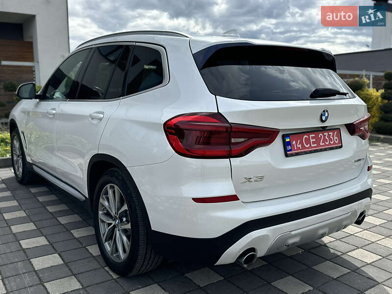 Внедорожник / Кроссовер BMW X3 2018 в Стрые