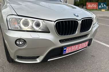 Позашляховик / Кросовер BMW X3 2011 в 