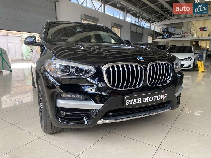 Внедорожник / Кроссовер BMW X3 2021 в Одессе
