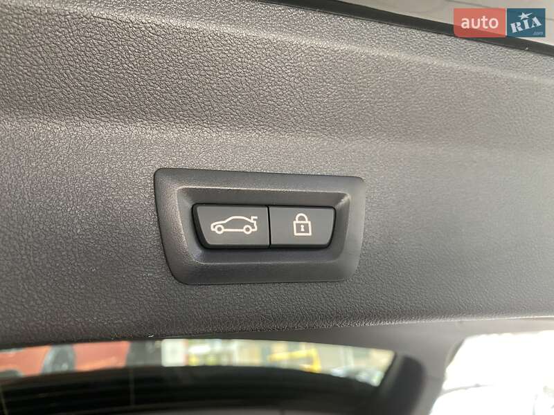 Внедорожник / Кроссовер BMW X3 2021 в Одессе