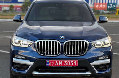 Позашляховик / Кросовер BMW X3 2018 в 