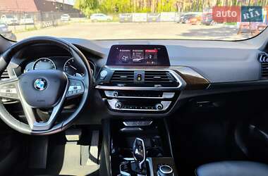 Внедорожник / Кроссовер BMW X3 2020 в 