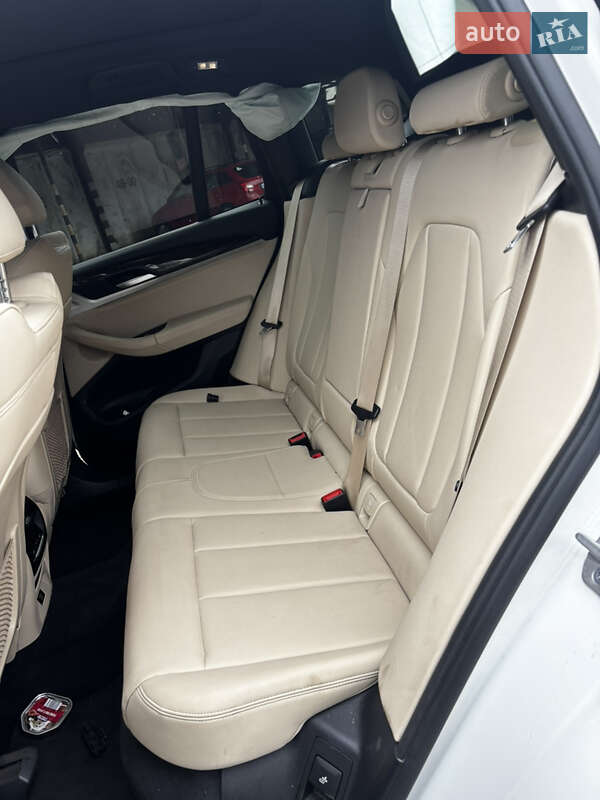 Внедорожник / Кроссовер BMW X3 2021 в Стрые