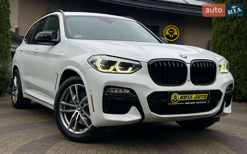 Внедорожник / Кроссовер BMW X3 2018 в 