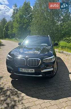 Внедорожник / Кроссовер BMW X3 2018 в 