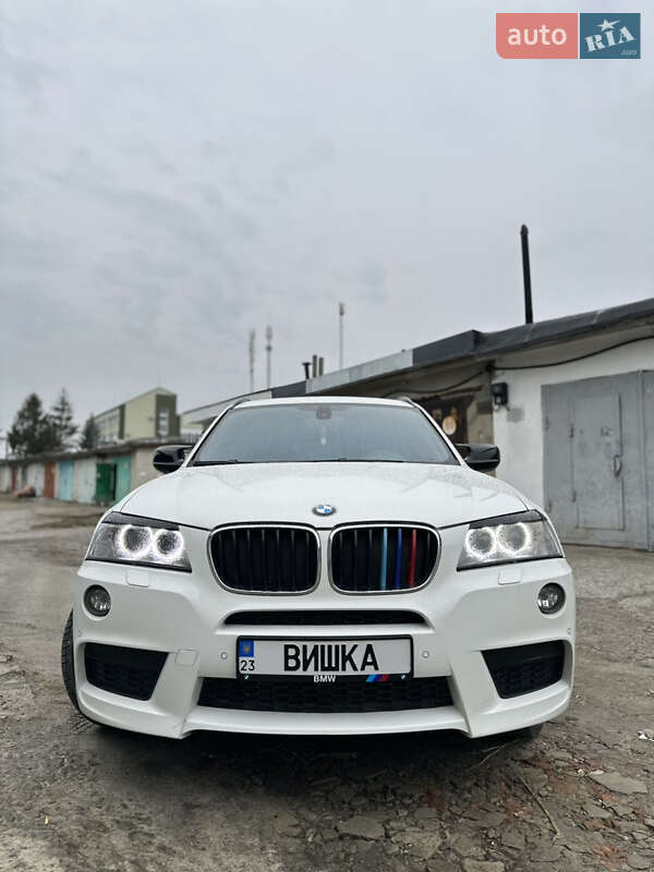 Внедорожник / Кроссовер BMW X3 2011 в Нетешине