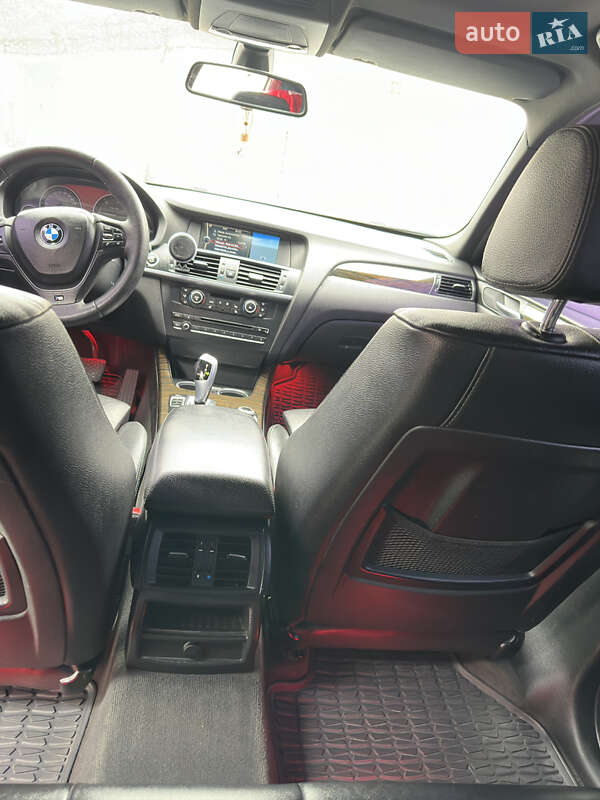 Внедорожник / Кроссовер BMW X3 2011 в Нетешине