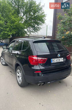 Позашляховик / Кросовер BMW X3 2011 в 