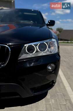 Внедорожник / Кроссовер BMW X3 2014 в 