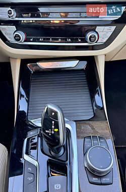 Внедорожник / Кроссовер BMW X3 2020 в 