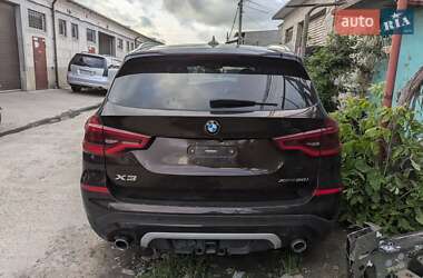 Внедорожник / Кроссовер BMW X3 2020 в 