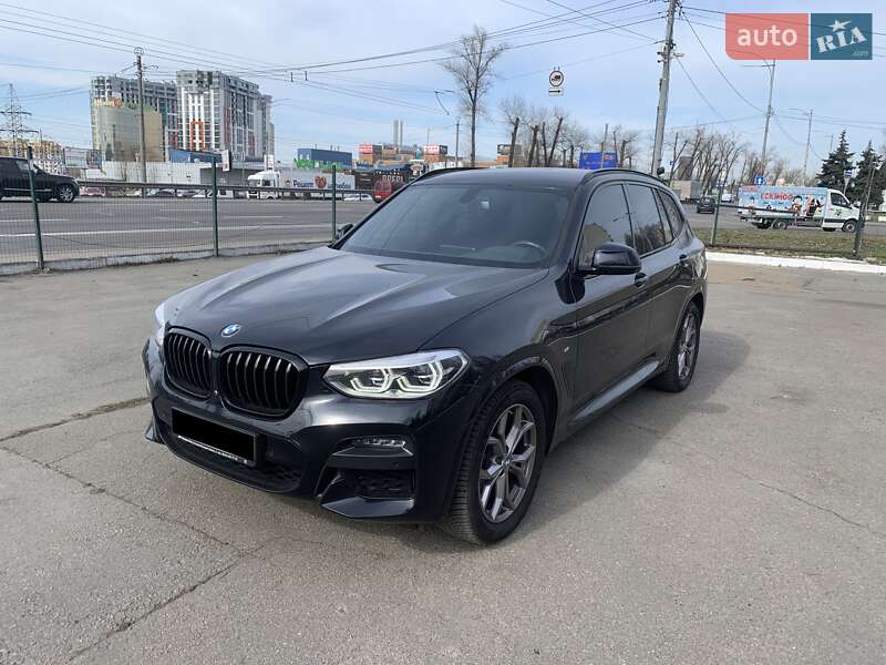 Позашляховик / Кросовер BMW X3 2021 в 
