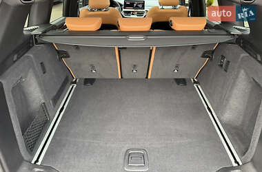 Внедорожник / Кроссовер BMW X3 2021 в 