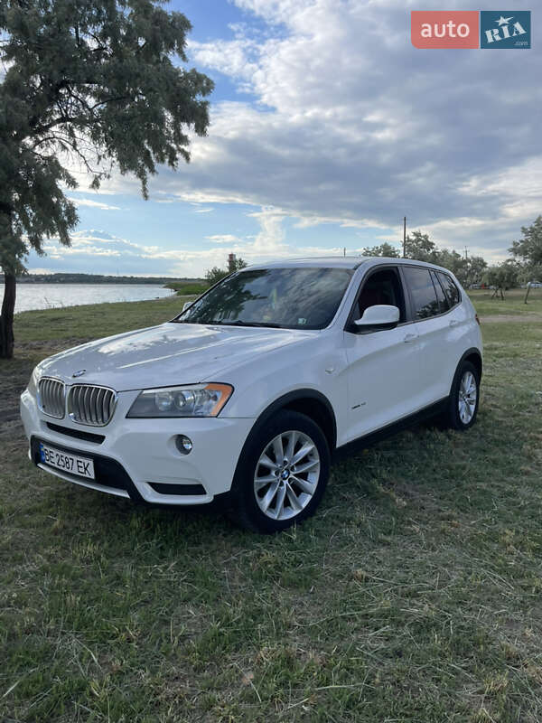 Внедорожник / Кроссовер BMW X3 2013 в Николаеве