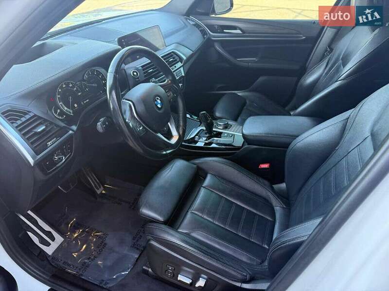 Внедорожник / Кроссовер BMW X3 2018 в Львове