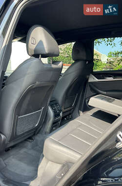 Внедорожник / Кроссовер BMW X3 2019 в 