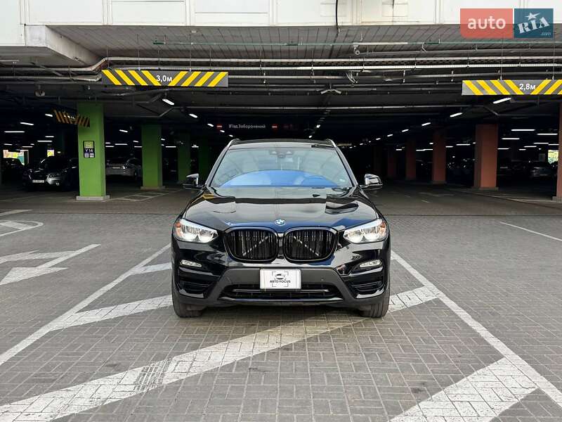 Внедорожник / Кроссовер BMW X3 2018 в Киеве