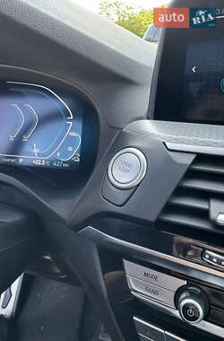 Внедорожник / Кроссовер BMW X3 2021 в 