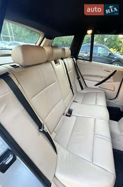 Внедорожник / Кроссовер BMW X3 2007 в 