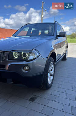 Внедорожник / Кроссовер BMW X3 2009 в 