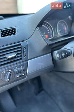 Внедорожник / Кроссовер BMW X3 2009 в 