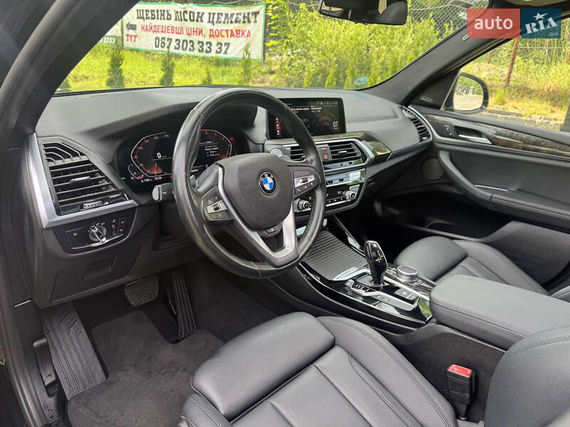 Внедорожник / Кроссовер BMW X3 2020 в Львове