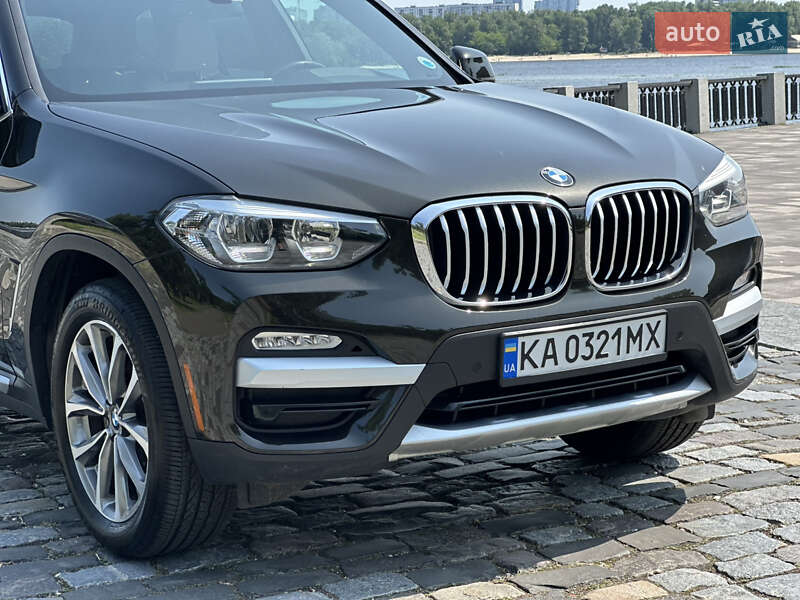 Позашляховик / Кросовер BMW X3 2018 в Києві